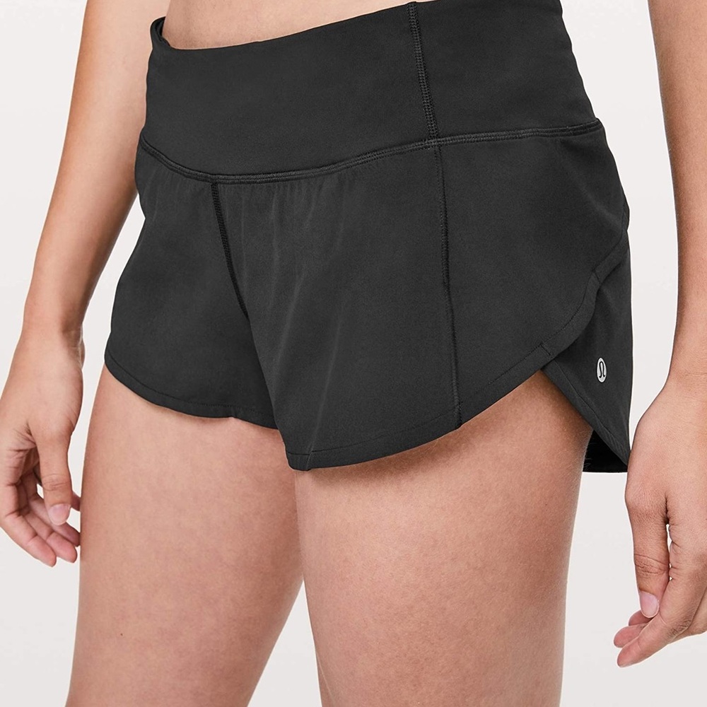 NWOT lululemon Run speed short size 6